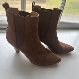 Veronica Beard Brown Suede Ankle Boots size 9.5